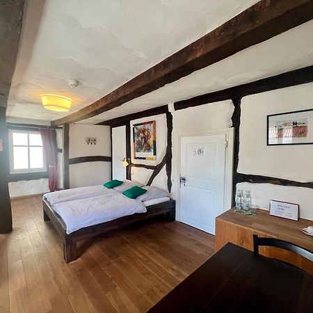 Hotel Pemue อาร์นส์แบร์ก ภายนอก รูปภาพ