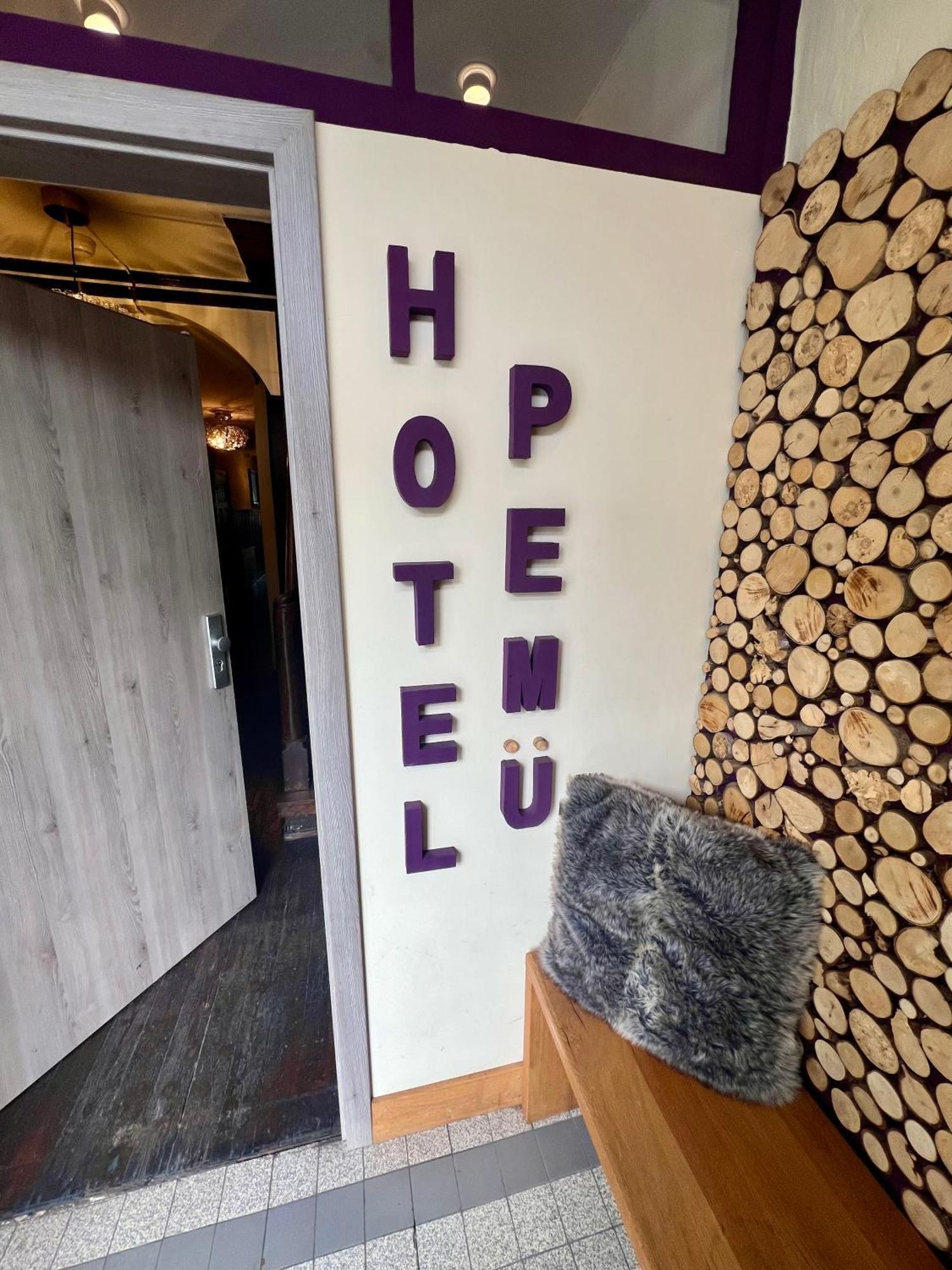 Hotel Pemue อาร์นส์แบร์ก ภายนอก รูปภาพ